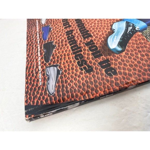 SLAM Magazine 50th ANNIVERSARY Issue Michael Jordan Cover 1 of 3 Rare MAGIC BIRD - Picture 11 of 16